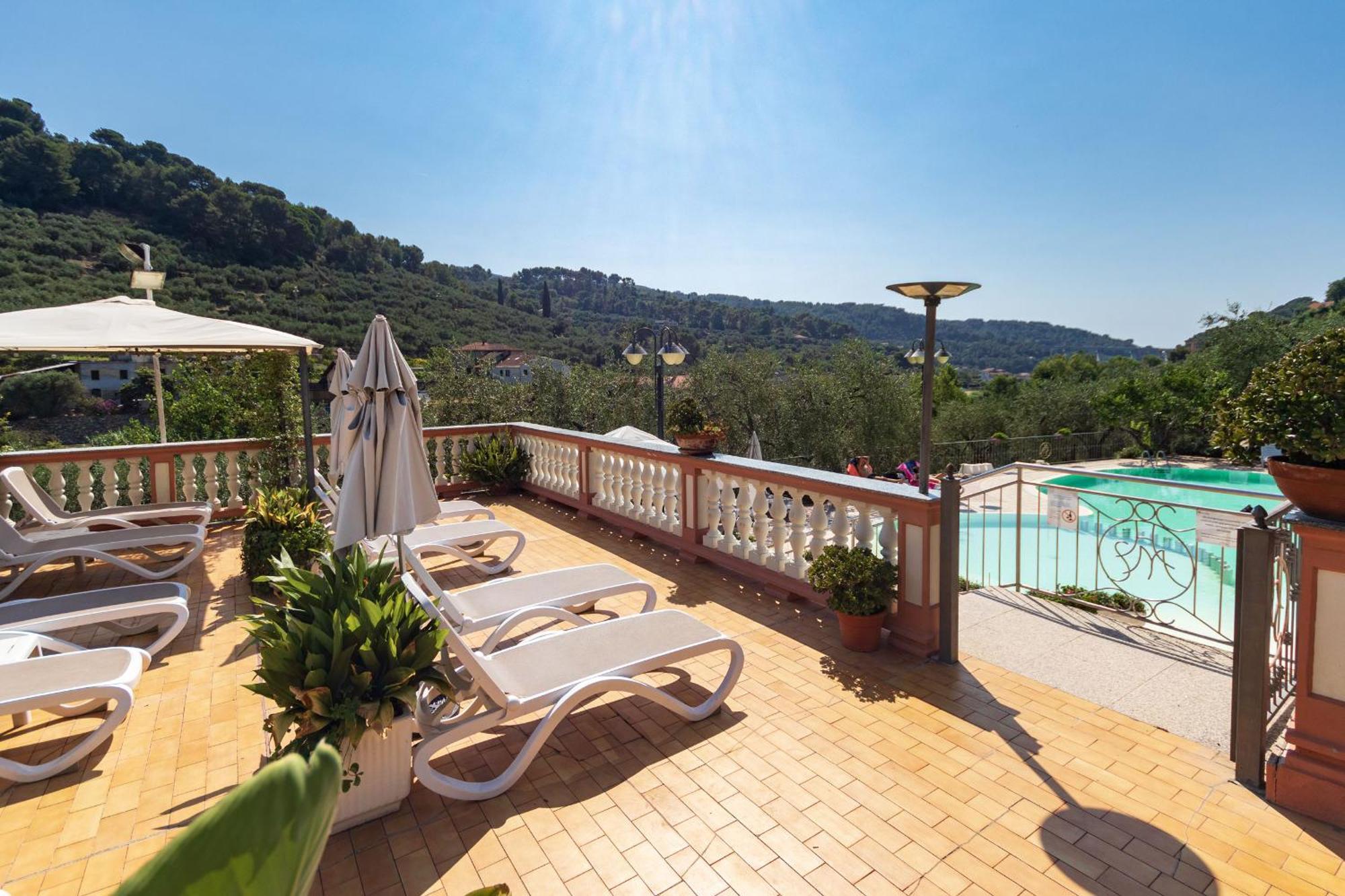 Albergo Ristorante San Matteo San Bartolomeo Al Mare Exterior photo